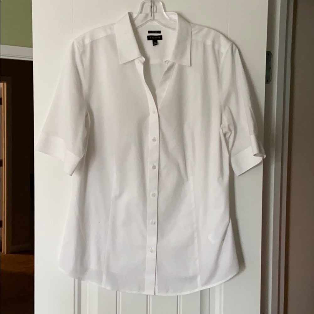 NWOT Talbots fitted, short sleeve blouse